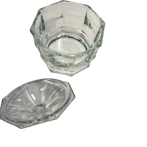 VINTAGE INDIANA GLASS OCTOGON CANDY BOWL DISH with LID - CLEAR GLASS - 5" TALL - Picture 4 of 9